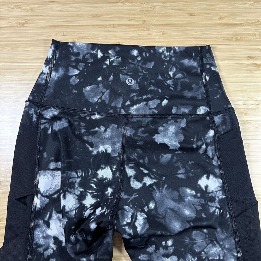 Lululemon Rise and Flow Full-On Luxtreme Leggings Dusk Dye White Black 4 Yoga - Picture 5 of 10